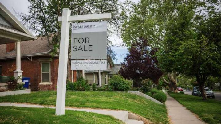 Here's how a majority of Utahns feel about buying a house or other big purchases right now