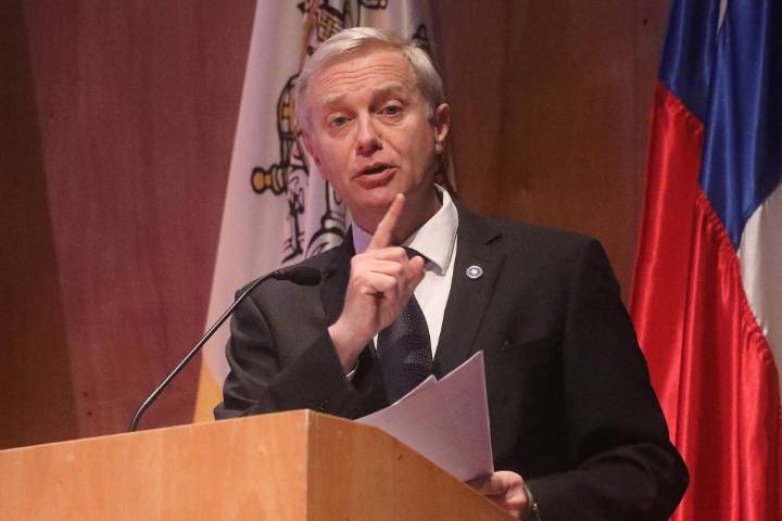 "Lo que espera la mayor parte de la ciudadanía es unidad para enfrentar los problemas": Kast a Matthei por foto de la oposición