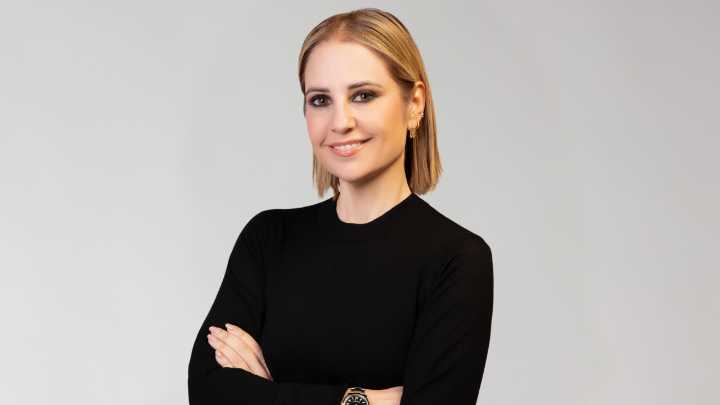 Gema Herrerías, experta en dermofarmacia: «El precio de un cosmético no determina la calidad, la ciencia sí»