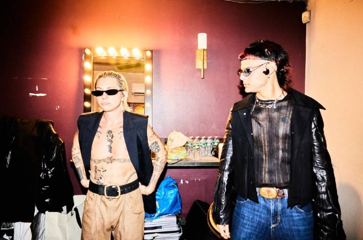 Ca7riel & Paco Amoroso Share Steamy Kiss & More Things You Missed at Latin Grammys 2025