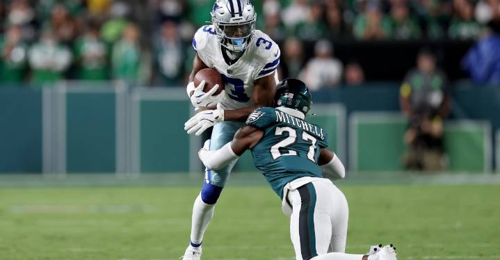 Cowboys vs Eagles: 2025 Week 12 game day live discussion