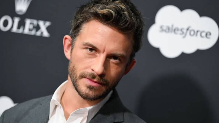 Jonathan Bailey es 'el hombre vivo más sexy del mundo': "Completamente absurdo"
