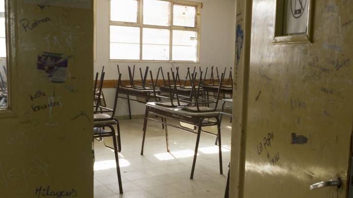 Y va el tercero: porteros de Neuquén volverán a hacer paro en las escuelas el próximo miércoles