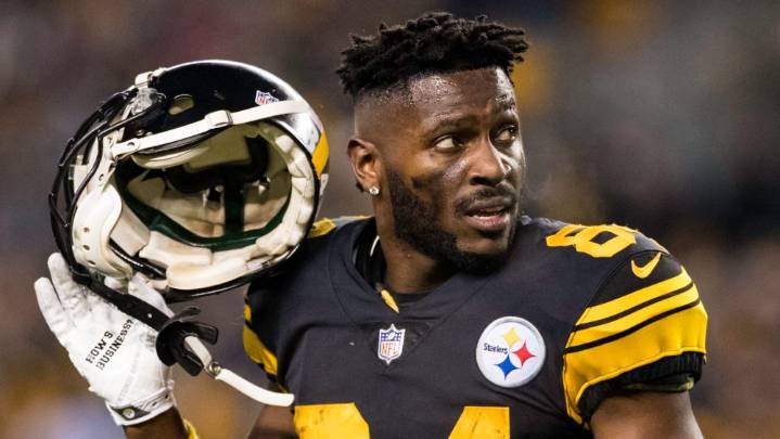 Former NFL Star Antonio Brown in Custody on Attempted Murder Charge: Report