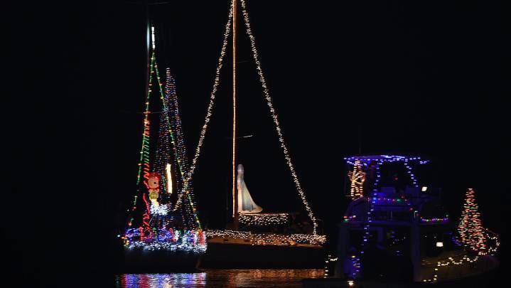 5 Christmas and holiday flotillas in the Wilmington area…
