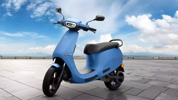 Ola Electric Q2 Results: Net Loss Narrows To Rs 418 Crore YoY, Revenue Drops 43%; Shares Slip