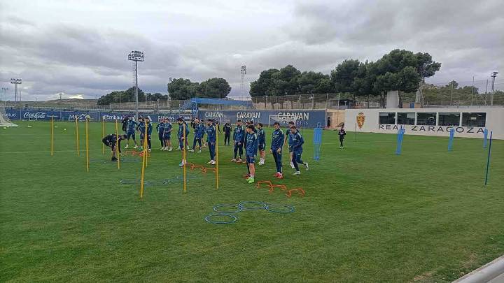 Paulino y Valery, protagonistas de un Real Zaragoza en lucha contra su ánimo