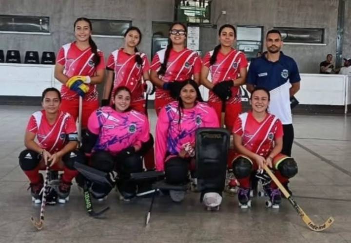Las deportistas del Club de Hockey SP Pumas representan con orgullo al Valle del Cauca en el Campeonato Panamericano de Clubes -