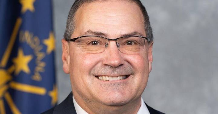 Region state senator swatted amid Indiana redistricting debate