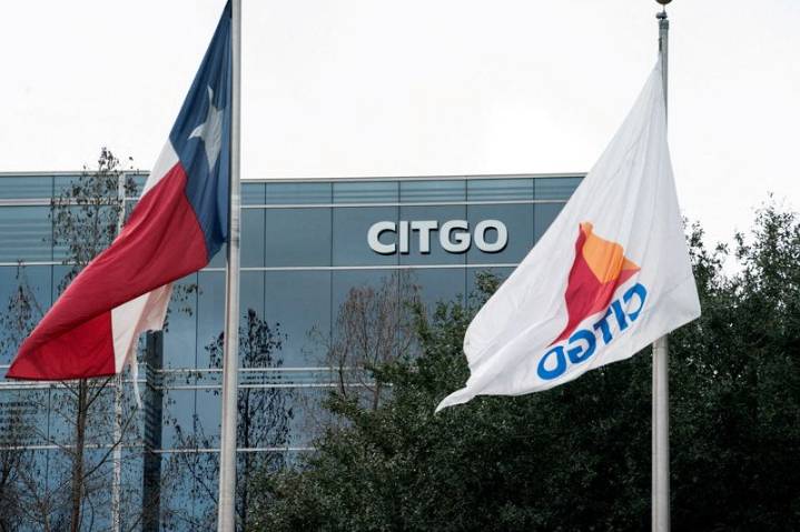 US judge authorizes sale of Citgo parent's shares to Elliott affiliate