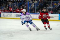 Syracuse Crunch top Utica Comets, 5