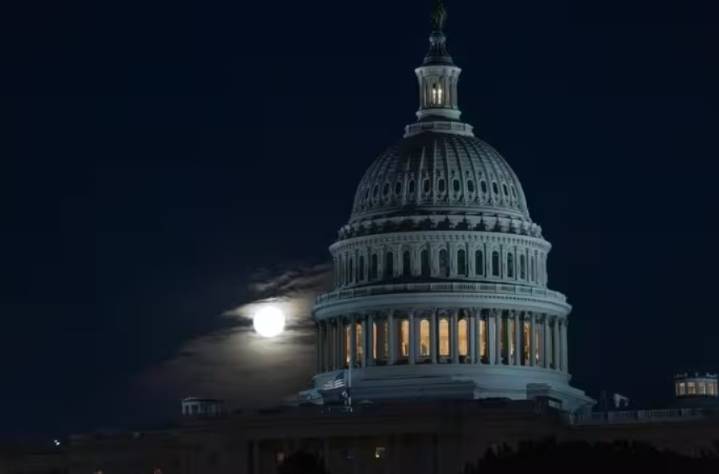 EEUU: el Senado se reúne de urgencia para intentar desbloquear el cierre de gobierno más largo de la historia