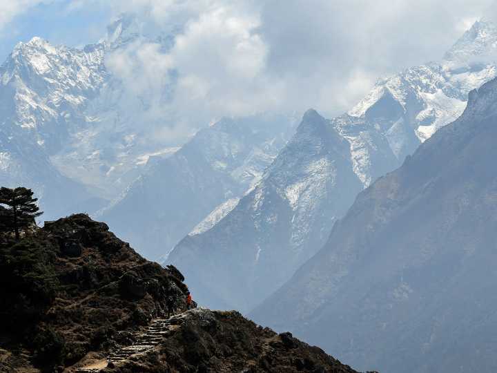 Seven Italian climbers missing in Nepal as storms, avalanches leave 9 dead