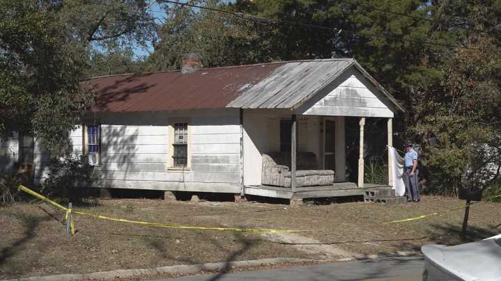 'It don't feel real' | Family mourns father of three after fatal Eastman shooting