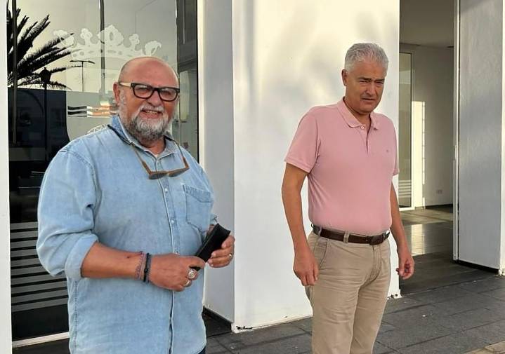 Nuevos vehículos para Vías y Obras de Tías