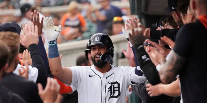 Imanaga, Woodruff, Grisham, Torres among record 4 to accept qualifying offers