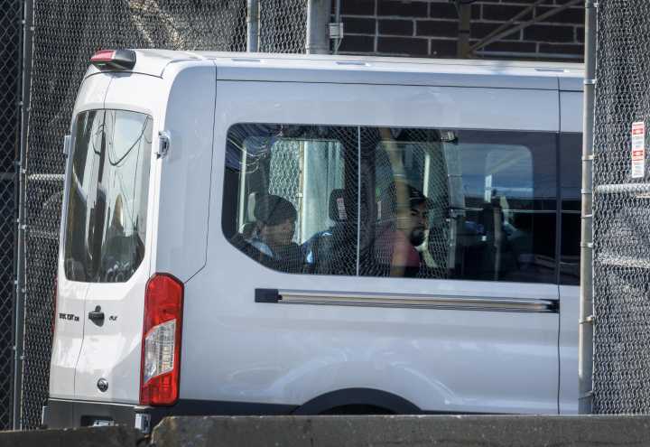 El temor crece en Charlotte con los primeros 81 migrantes detenidos en redadas de Trump