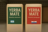 Dos paquetes de yerba
