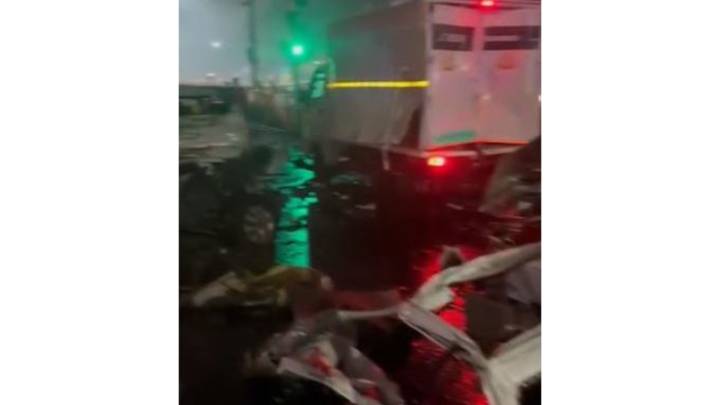 ‘Saw body parts on road, several cars damaged’: Eyewitnesses recall details after explosion near Red Fort