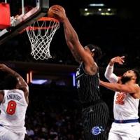 Curry lifts Warriors over Wembanyama's Spurs