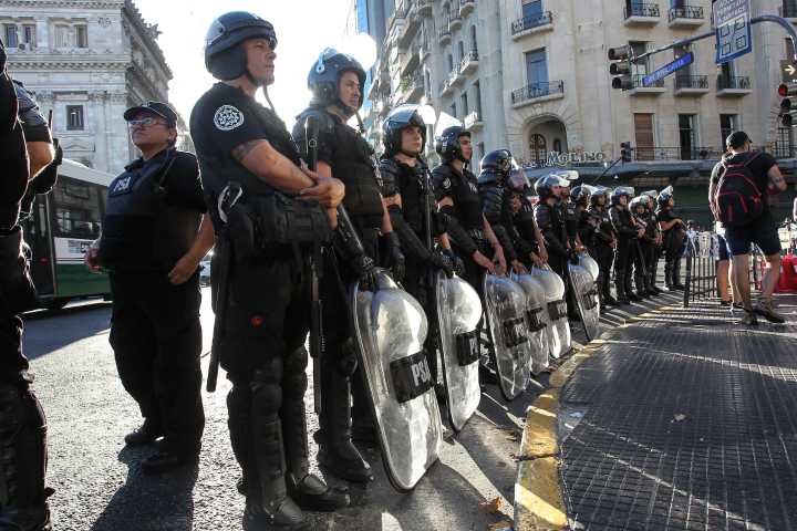El Gobierno argentino justificó ante la ONU la represión de la protesta social y...