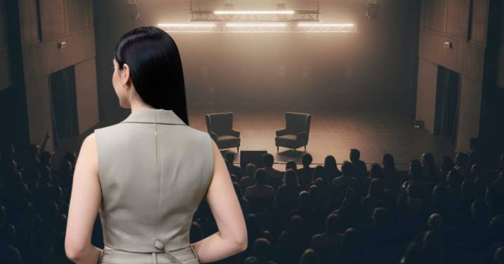 ‘Antes de que te desgreñe’: ¿Qué pasó entre Lupita Villalobos, de Las Alucines, y una fan en show en vivo?