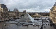 Four more people arrested in Louvre jewel heist, prosecutor says