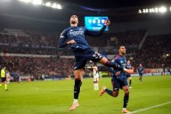 Mantiene Arsenal paso perfecto en la Champions