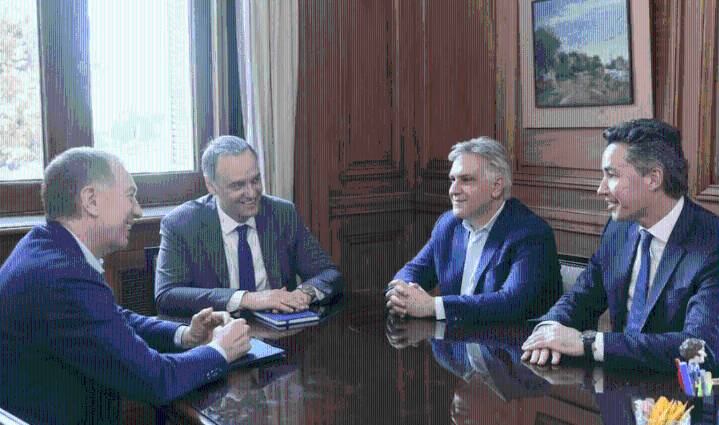 Cumbre por el Presupuesto 2026: la mesa chica de Javier Milei se reúne para revisar el texto final del proyecto