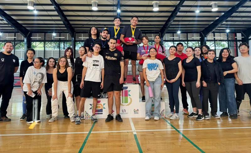 Concluyó el torneo de bádminton en la UAA