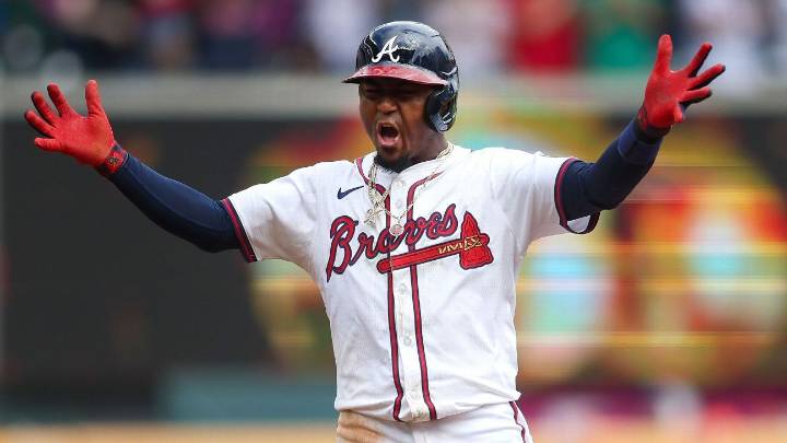Braves exercise option on Ozzie Albies for 2026 season