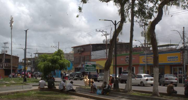 Entre bono y remesas, los abuelos de Tucupita costean sus medicamentos