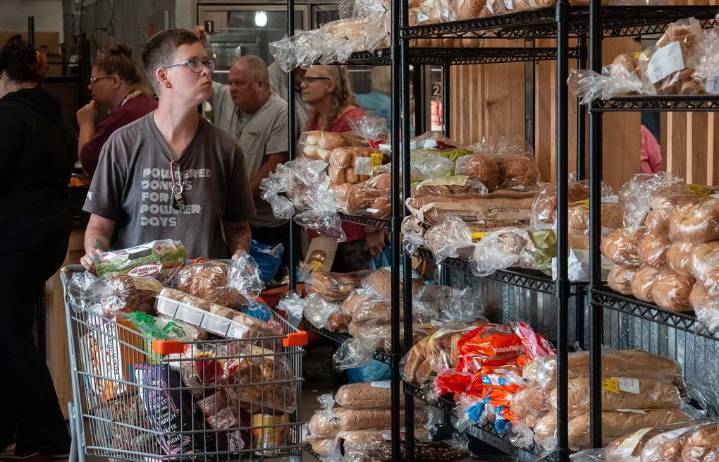 Judges order Trump administration to use emergency reserves for SNAP payments during the shutdown