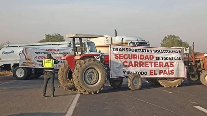 Transportistas y campesinos anuncian más bloqueos tras falla...