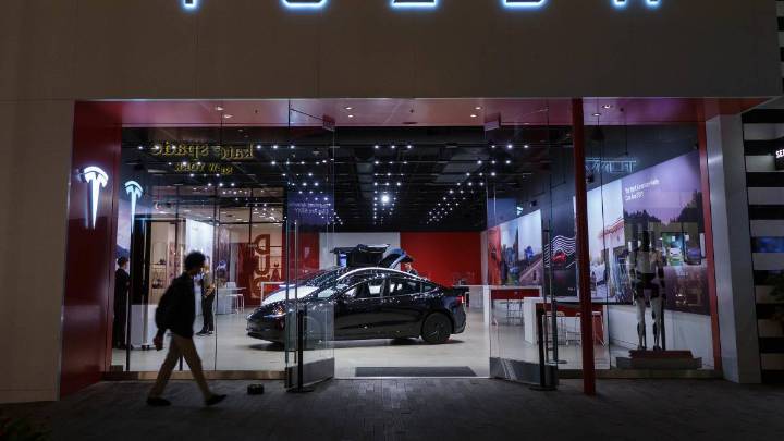 Tras llegada de Tesla a Colombia, ¿cuánto podrá valer un carro eléctrico de la marca?