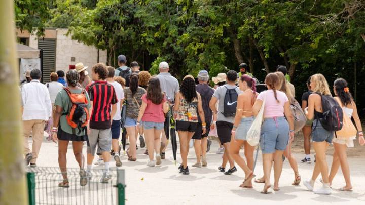 Tulum recupera turistas con reapertura gratuita de la zona arqueológica