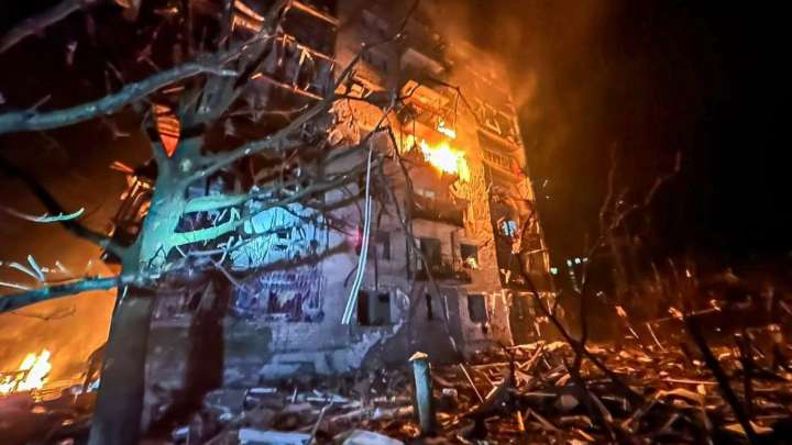 Ataque con Misiles Mata a 3 Personas en la Región de Járkov en Ucrania