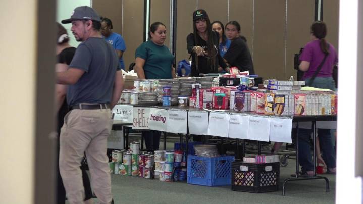 Hundreds receive free Thanksgiving meals through Some Other Place distribution