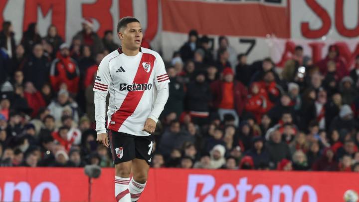 Juan Fernando Quintero encaró a un periodista que reclamó el nivel de River Plate, tras perder contra Boca