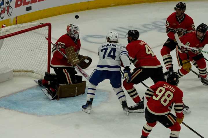 NHL Predictions: November 15th Toronto Maple Leafs at Chicago Blackhawks