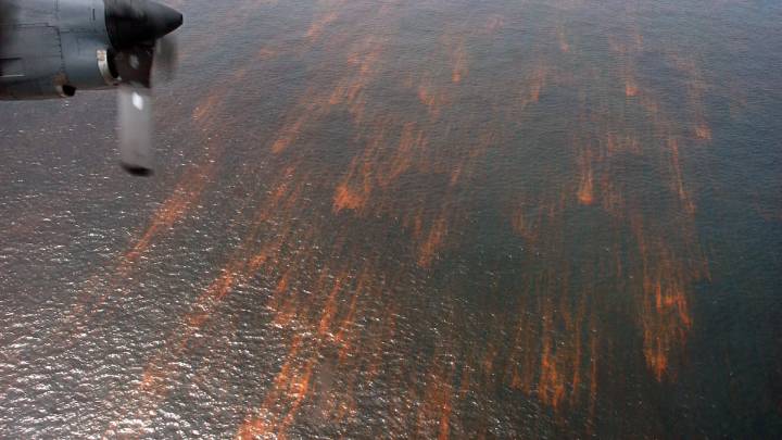 Trump administration proposes pushing offshore oil drilling closer to Florida shores