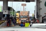 Bloquean cañeros Sader y carreteras; urgen plan de rescate