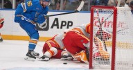 Walker, Binnington lead Blues to 3-2 win over struggling Flames