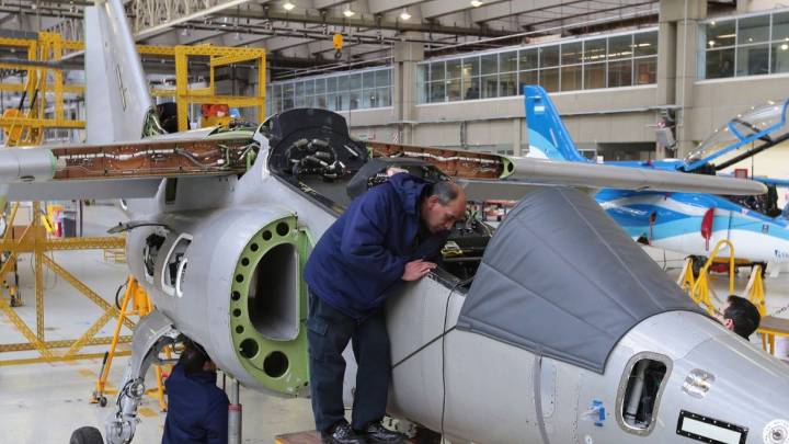 Investigan una posible trama de corrupción en la Fábrica Argentina de Aviones a raíz de dos denuncias