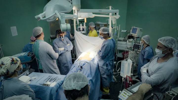 El Hospital Córdoba realizó el primer trasplante de corazón de un donante con asistolia controlada de Latinoamérica