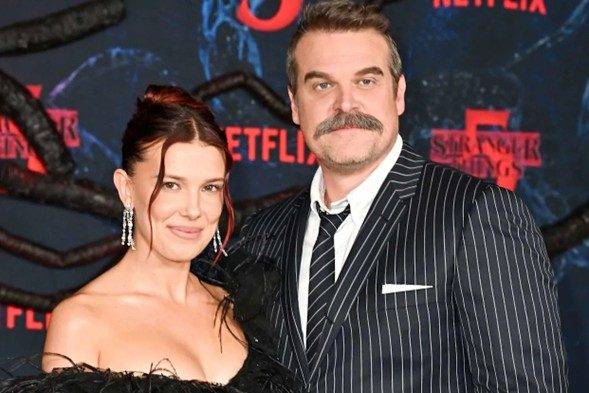 Millie Bobby Brown y David Harbour reaparecen juntos tras polémica
