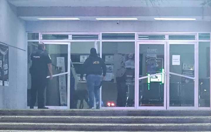 Desalojan la Comandancia Norte de Chihuahua tras amenaza de bomba