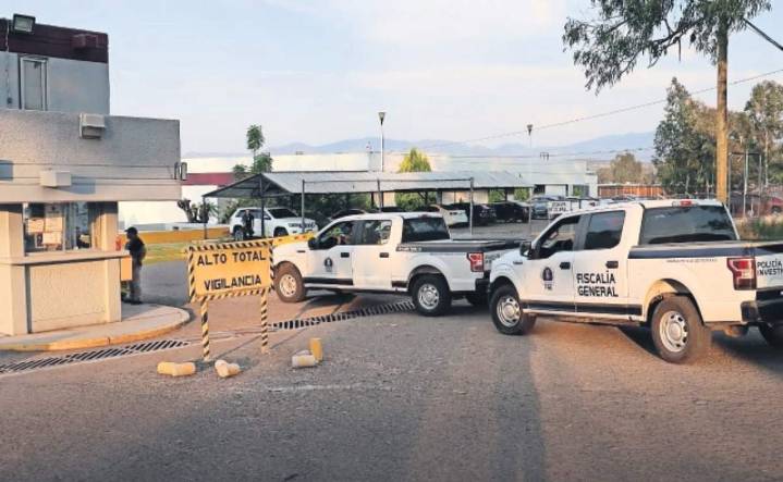 Señalan a jefe de policía de matar al asesino de Manzo