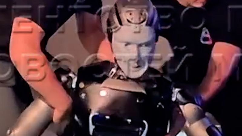 Russian Humanoid Robot Falls on Its Face in Hyped Debut