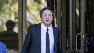 El fiscal general defiende “la verdad” frente a los bulos que le han acorralado